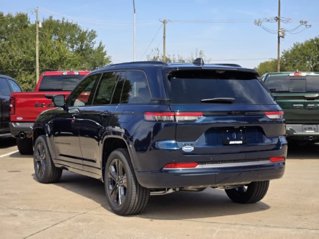 New 2027 Jeep Grand Cherokee LIMITED RESERVE 4X4 Sport Utility
