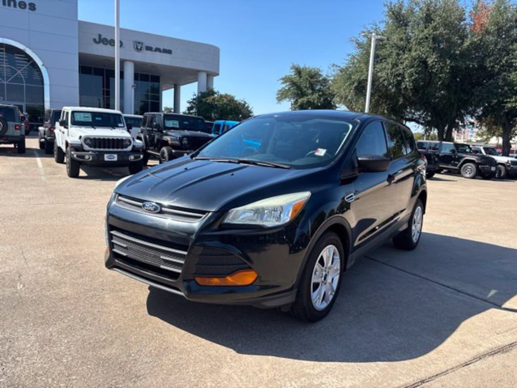 Used 2014 Ford Escape S SUV
