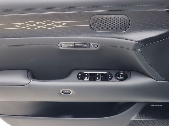 2026 GENESIS G90 Prestige Black - Photo 18