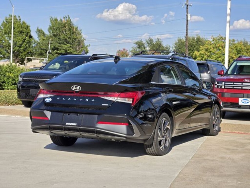 New 2026 Hyundai Elantra Hybrid Sedan