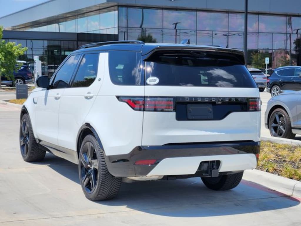Used 2025 Land Rover Discovery Dynamic SE SUV
