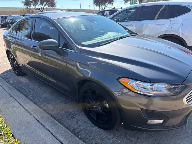 Used 2020 Ford Fusion SE Sedan