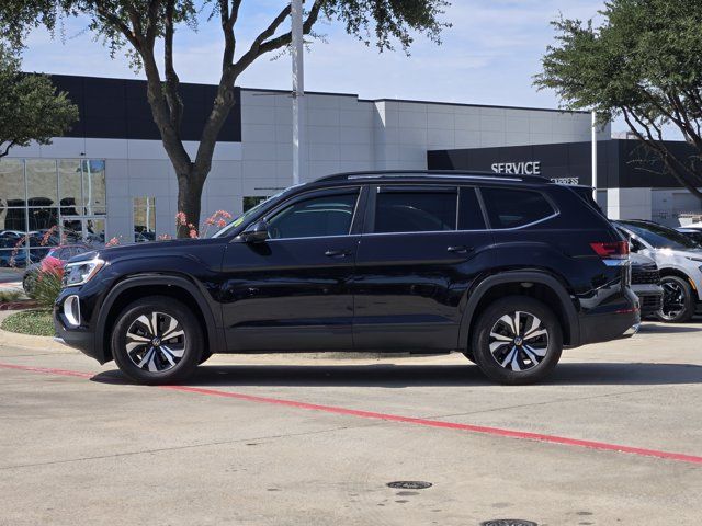 Used 2025 Volkswagen Atlas 2.0T SE SUV