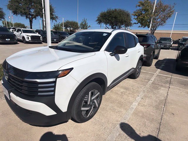 Used 2026 Nissan Kicks SV SUV