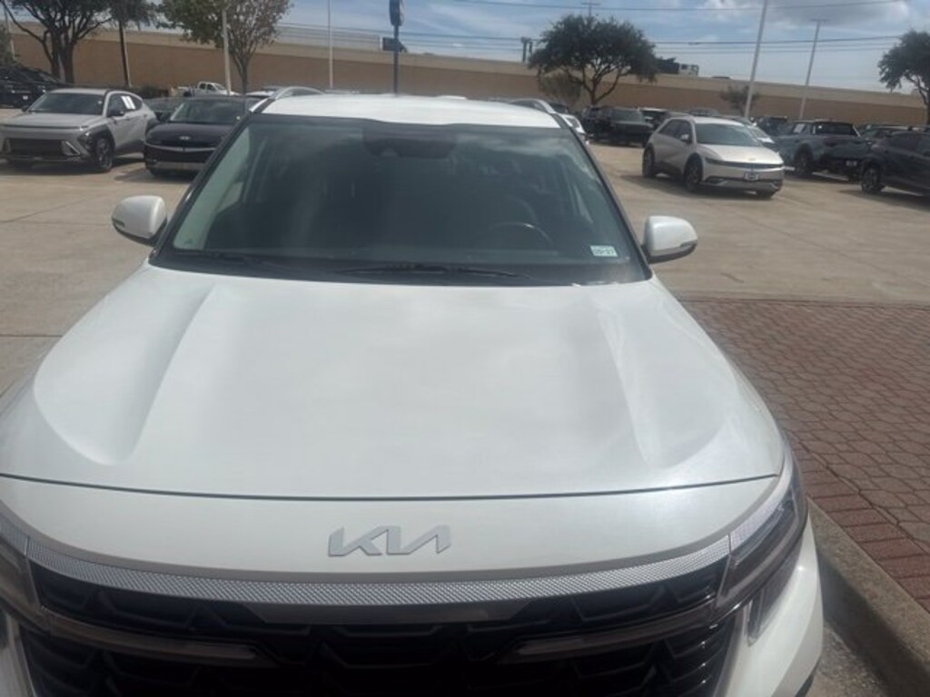 Used 2024 Kia Seltos S SUV