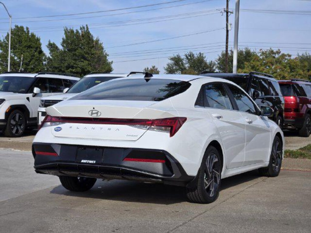 New 2026 Hyundai Elantra Limited Sedan
