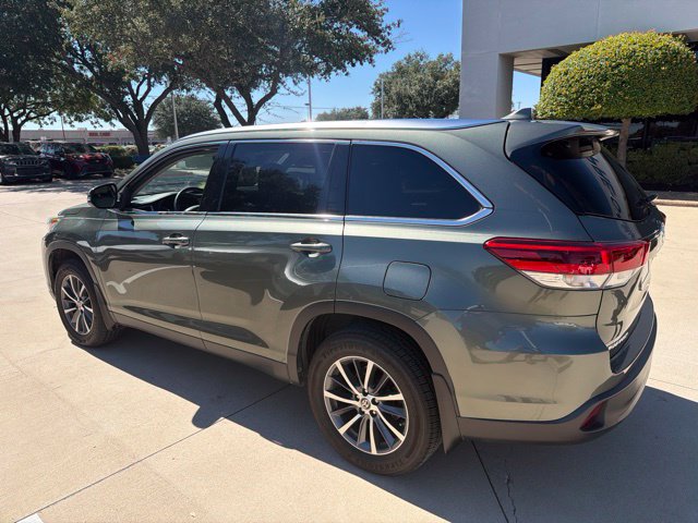 Used 2019 Toyota Highlander XLE SUV