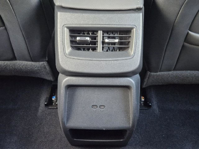 2024 Chevrolet Equinox EV LT - Photo 19