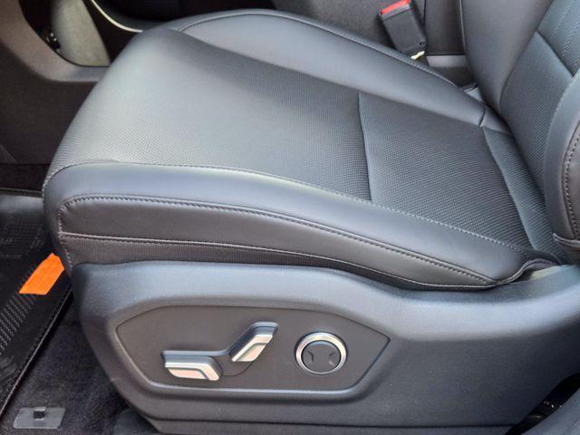2026 Hyundai Santa Fe SEL - Photo 18