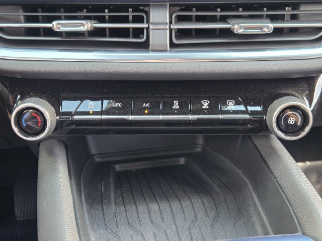 2024 Chevrolet Equinox EV LT - Photo 13