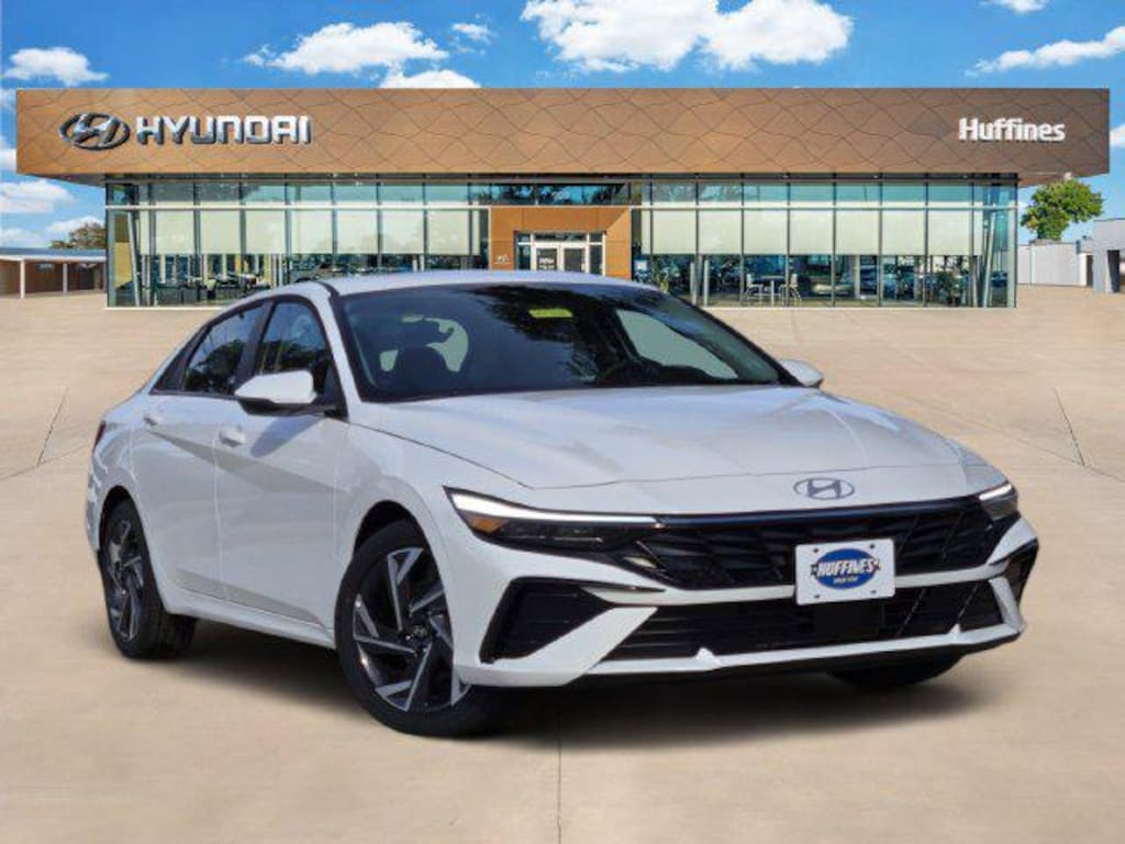 New 2026 Hyundai Elantra Limited Sedan