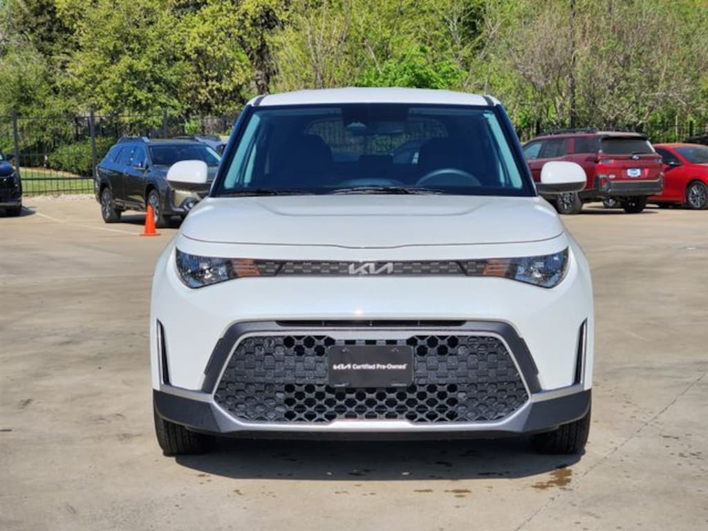 Certified 2025 Kia Soul Hatchback