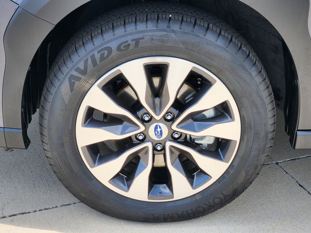 2025 Subaru Outback Limited - Photo 12