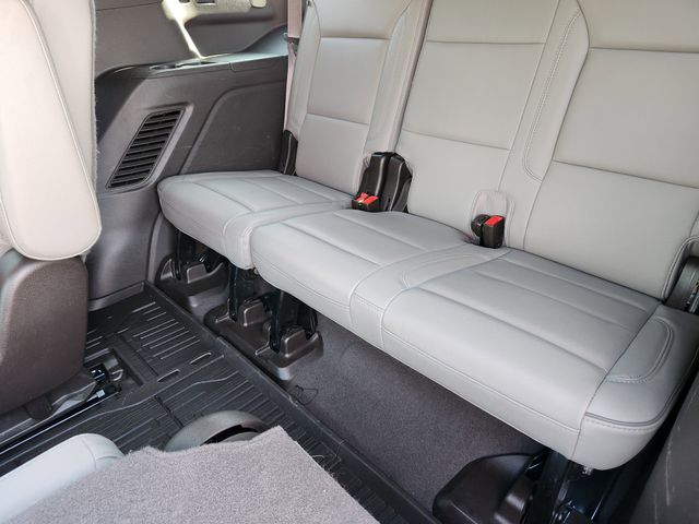 2022 GMC Yukon SLT - Photo 33