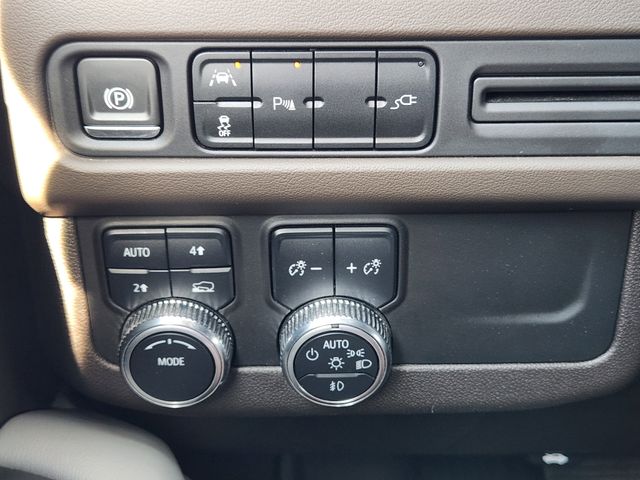 2022 GMC Yukon SLT - Photo 23