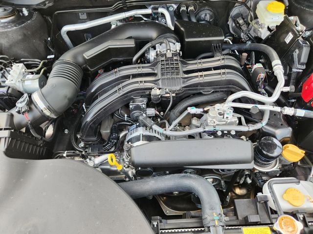2025 Subaru Outback Limited - Photo 32