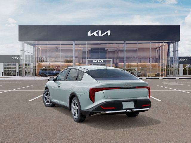 New 2025 Kia K4 LXS Sedan