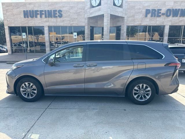 2022 Toyota Sienna
