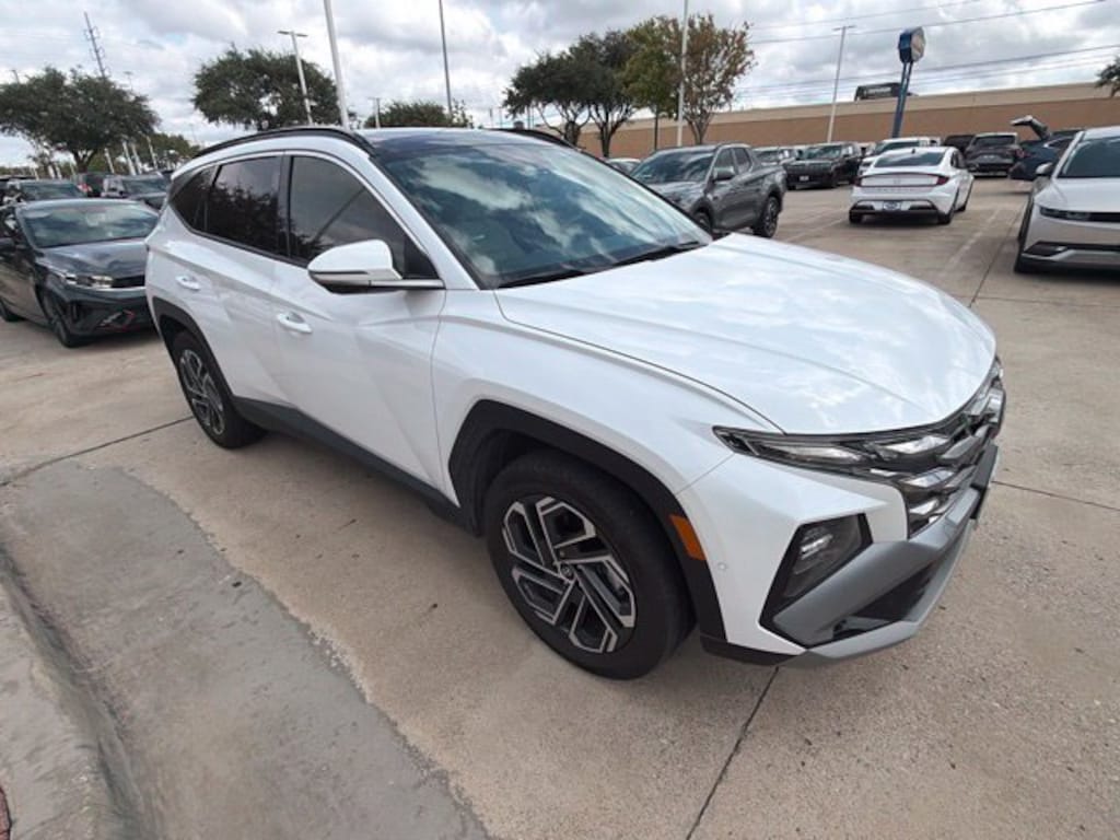 Certified 2025 Hyundai Tucson Hybrid Limited SUV