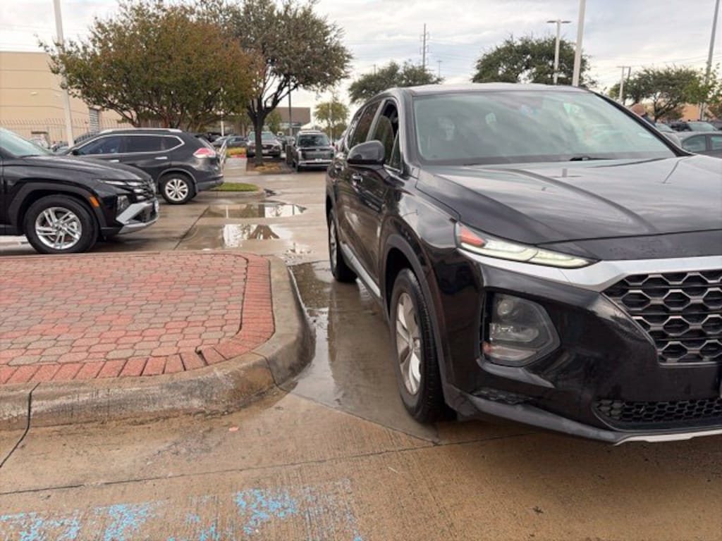 Used 2020 Hyundai Santa Fe SE SUV