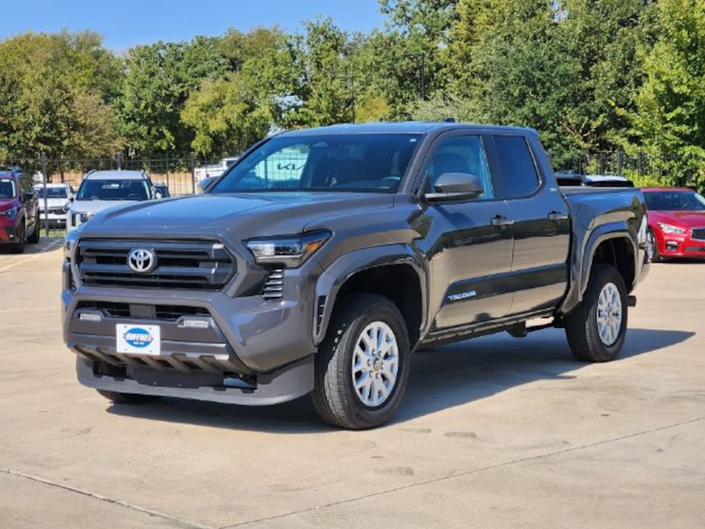Used 2025 Toyota Tacoma SR5 Truck Double Cab