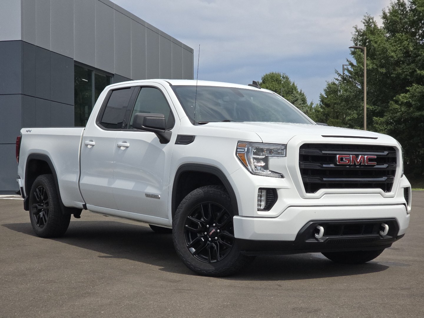 Used 2022 GMC Sierra 1500 Limited Elevation Extended Cab Pickup