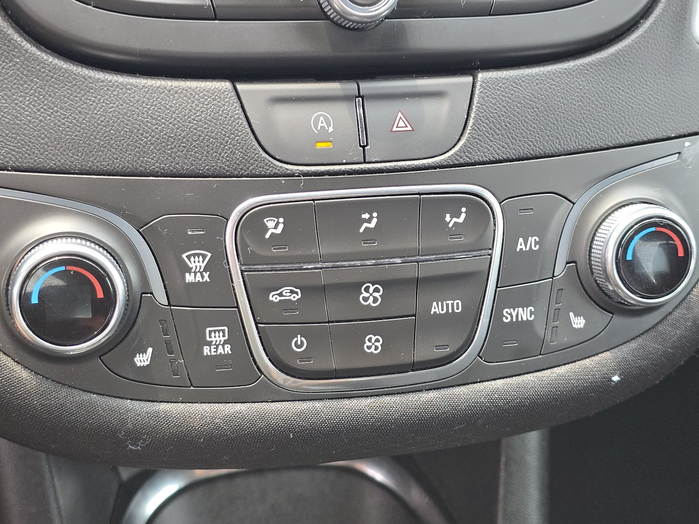 2024 Chevrolet Malibu 1LT - Photo 29