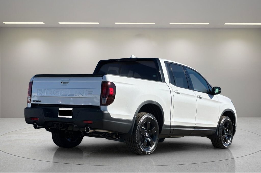 New 2026 Honda Ridgeline Black Edition Truck Crew Cab