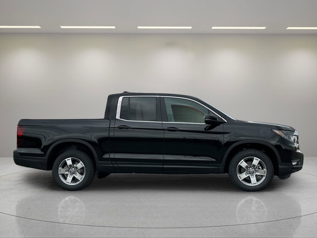 New 2026 Honda Ridgeline RTL Truck Crew Cab