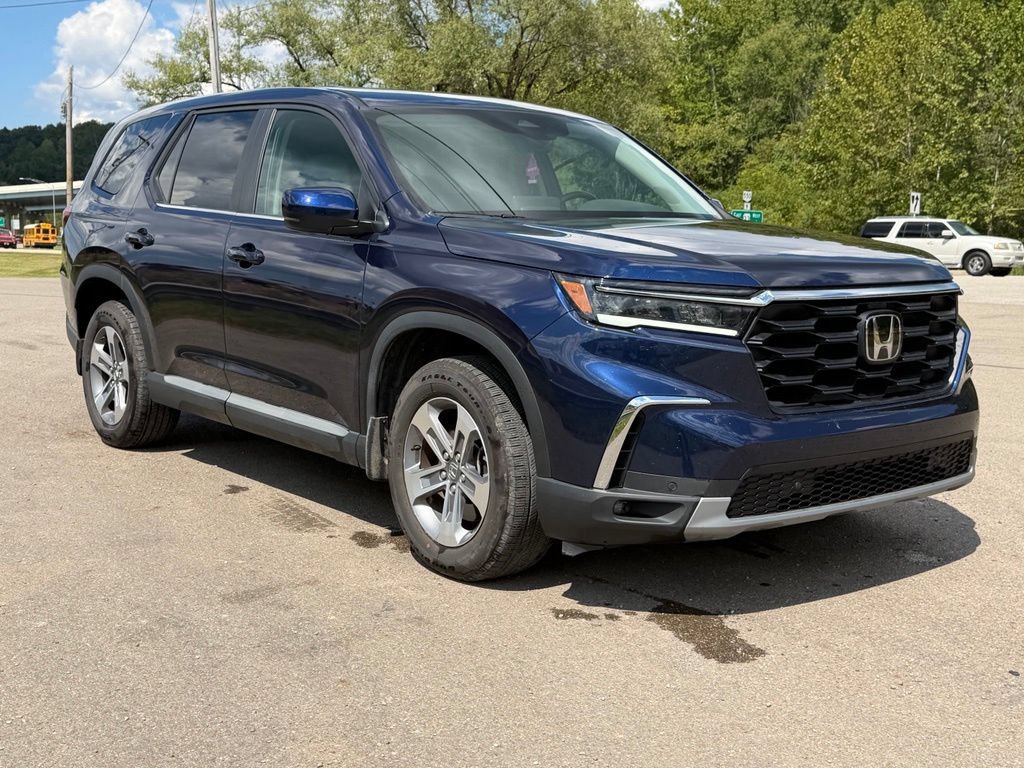 Used 2025 Honda Pilot EX-L SUV