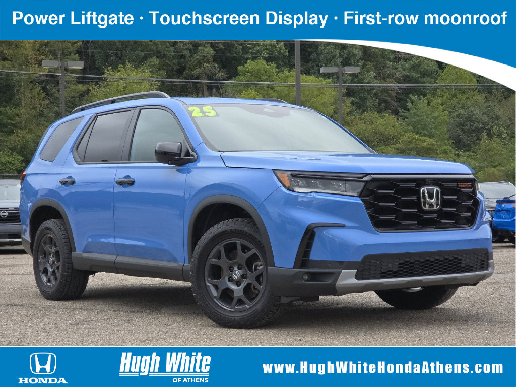 Used 2025 Honda Pilot TrailSport SUV
