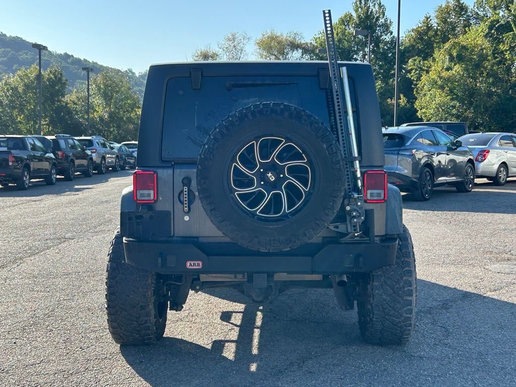 Used 2016 Jeep Wrangler Unlimited Sport SUV