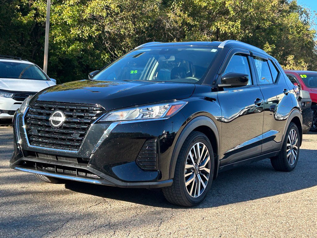2022 Nissan Kicks SV