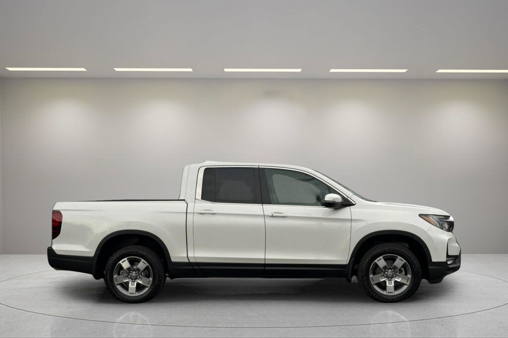 New 2026 Honda Ridgeline RTL Truck Crew Cab