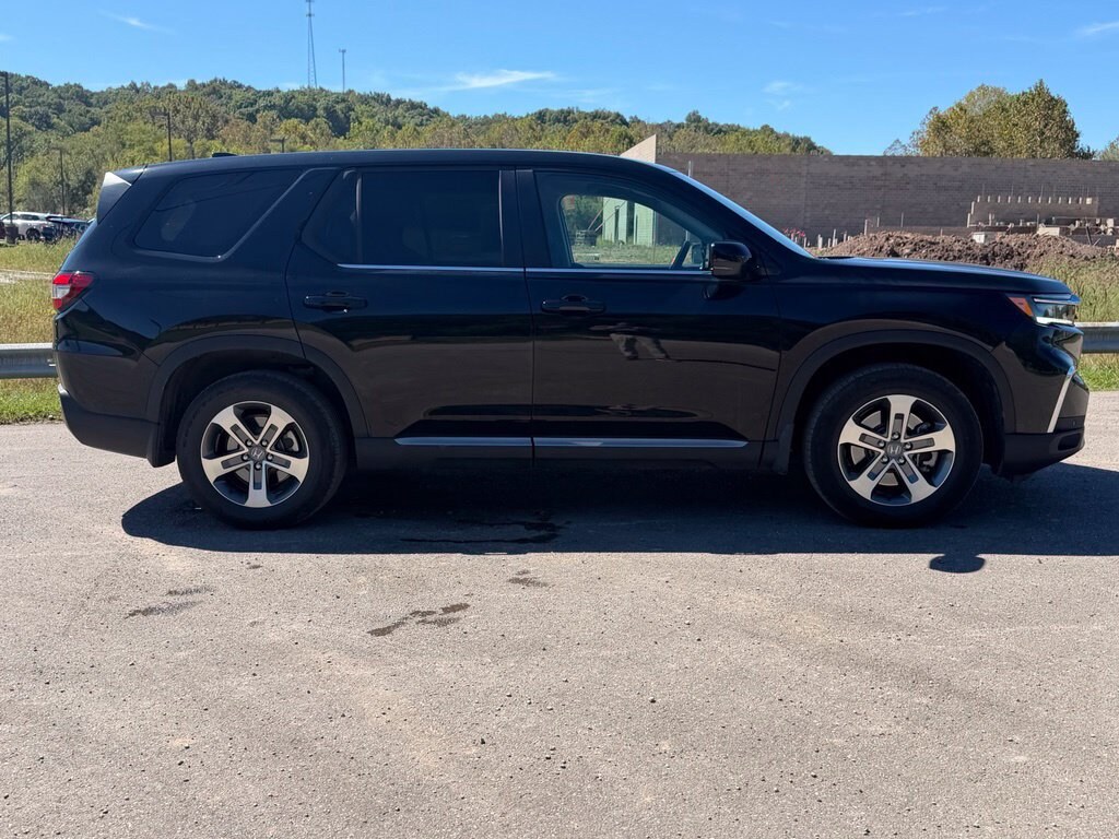 Used 2024 Honda Pilot EX-L SUV