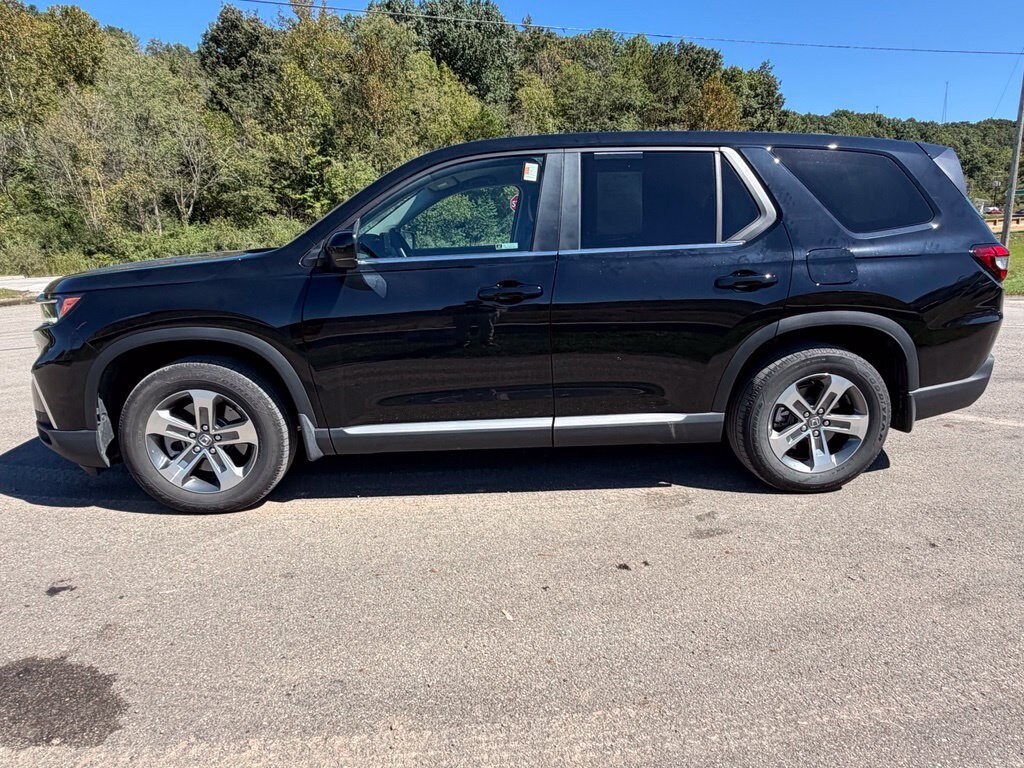 Used 2024 Honda Pilot EX-L SUV