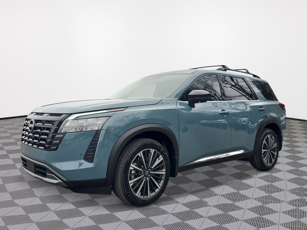2026 Nissan Pathfinder Platinum SUV