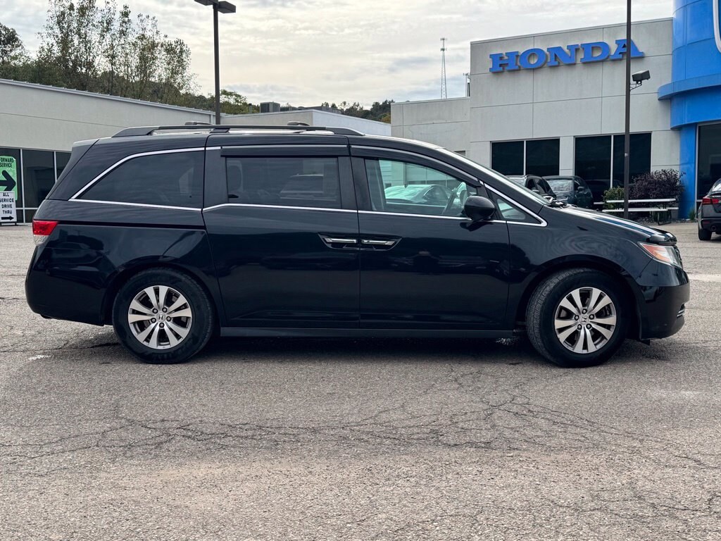 Used 2016 Honda Odyssey EX-L Van Passenger Van
