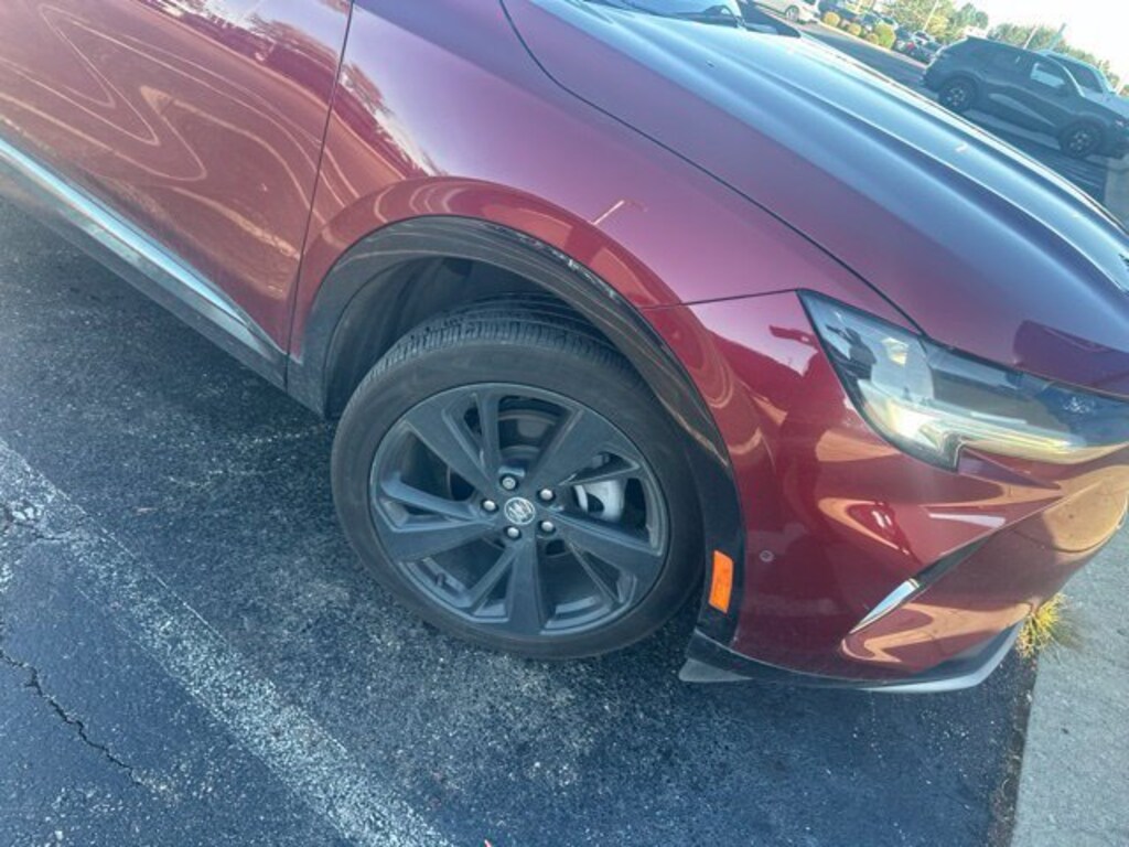 Used 2022 Buick Envision Essence FWD Essence