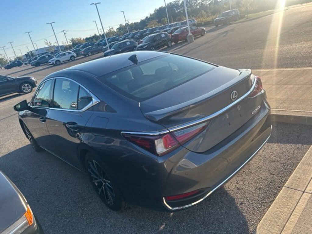 Used 2025 Lexus ES 300h ES 300h FWD