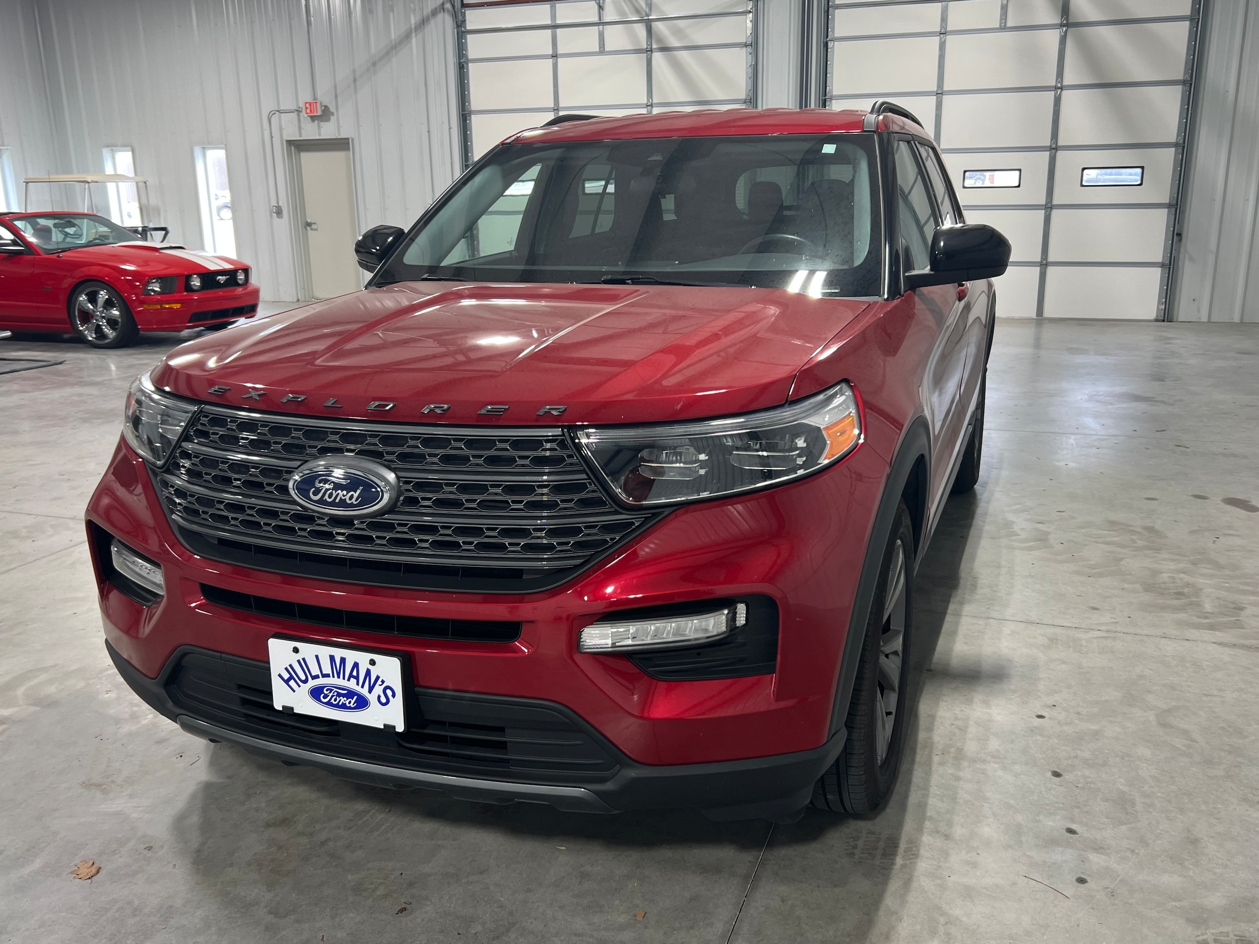 2023 Ford Explorer XLT - Photo 6