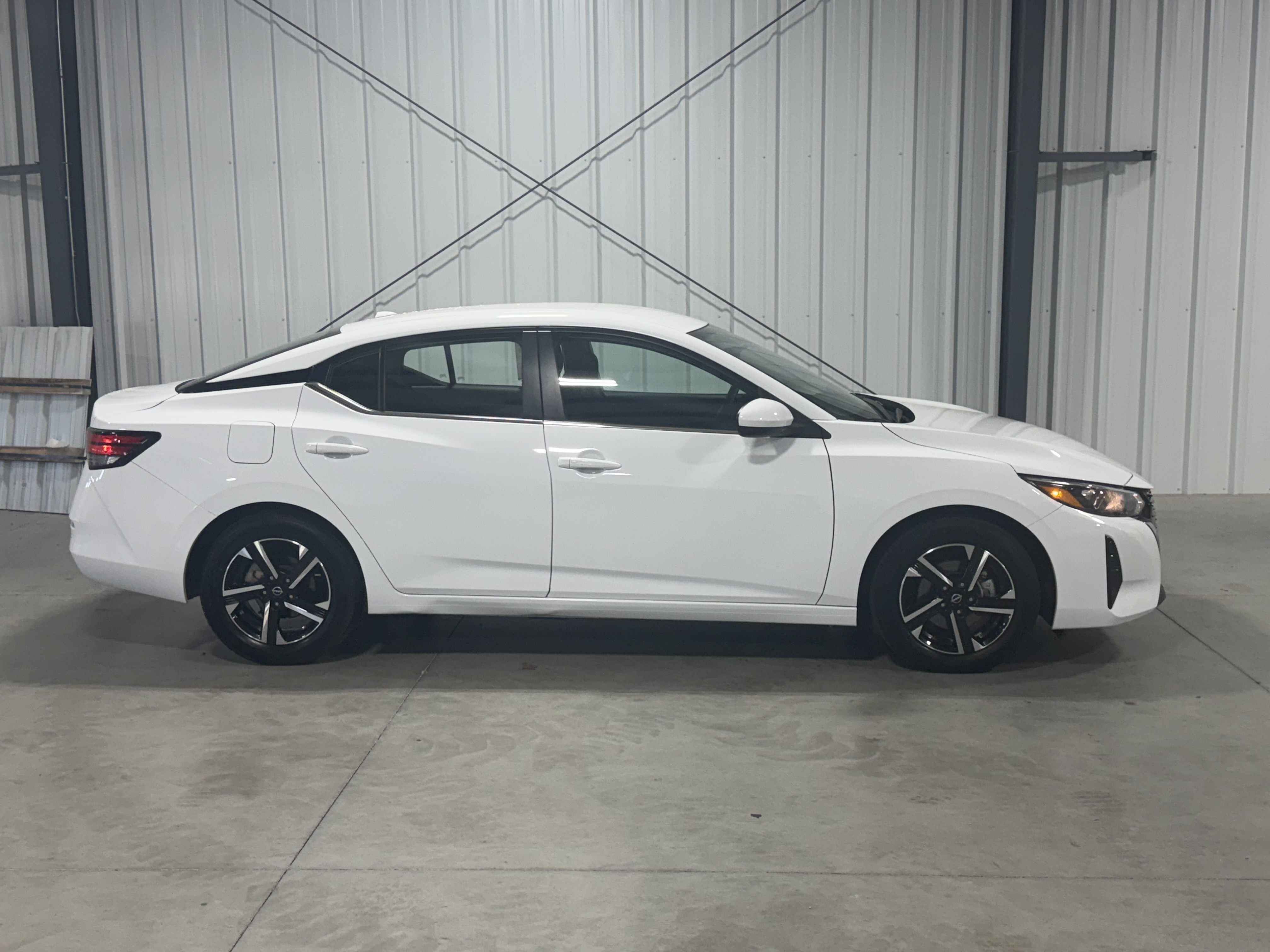 Used 2025 Nissan Sentra SV with VIN 3N1AB8CV5SY279817 for sale in Kansas City