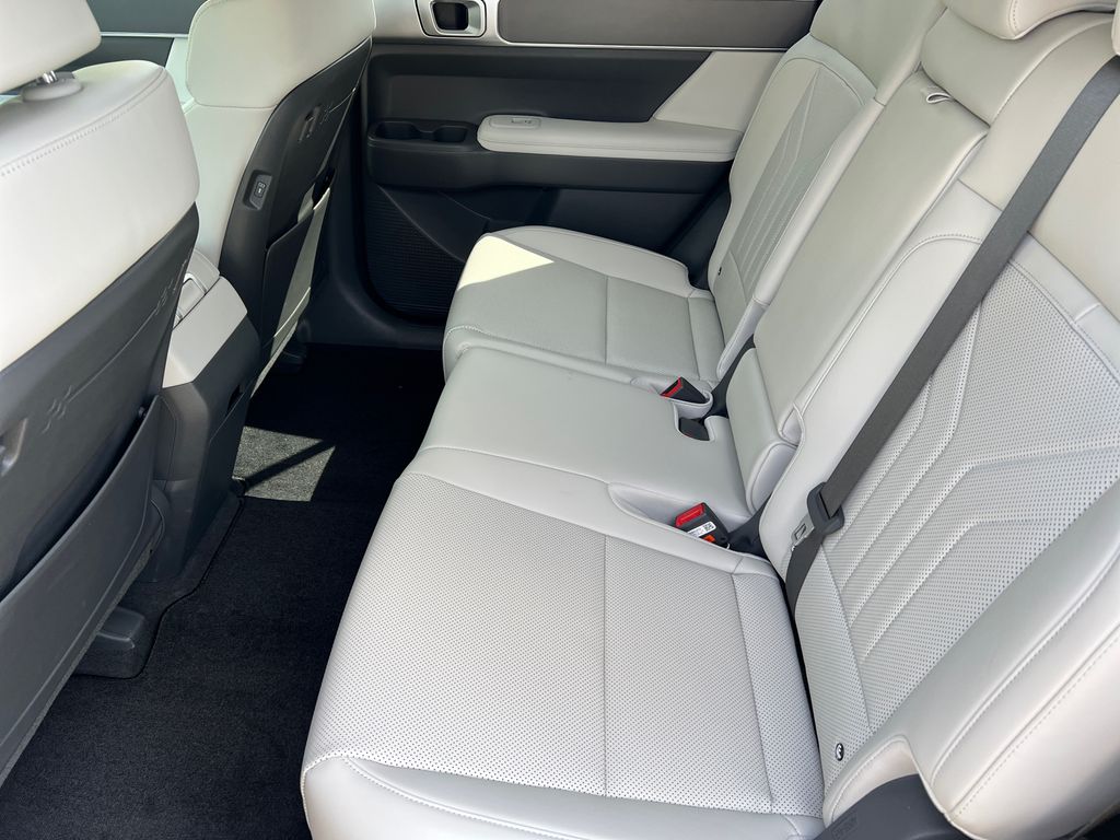 2026 Hyundai Santa Fe SEL - Photo 16