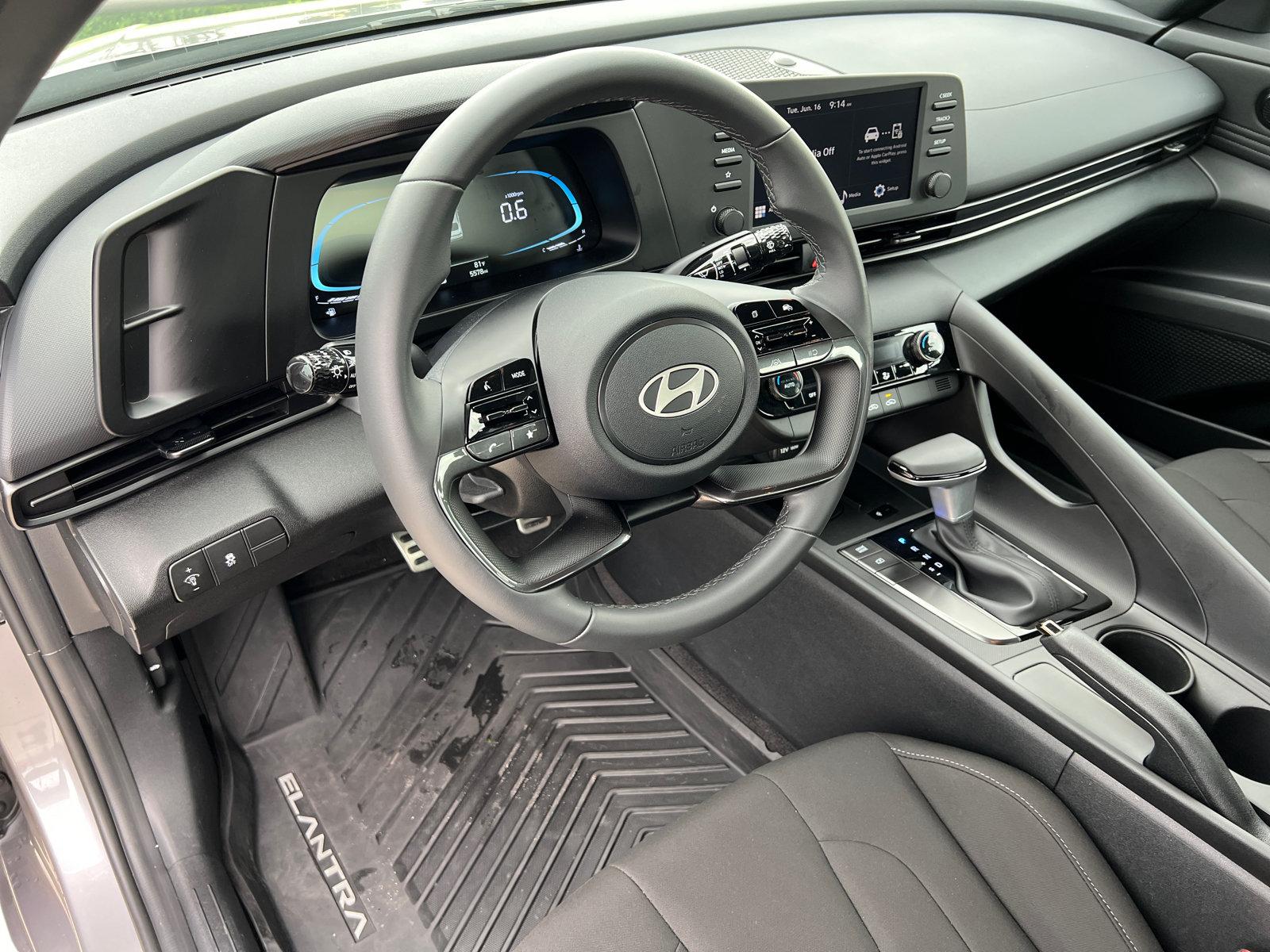 2026 Hyundai Elantra SEL Sport - Photo 18