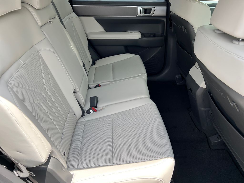 2026 Hyundai Santa Fe SEL - Photo 8