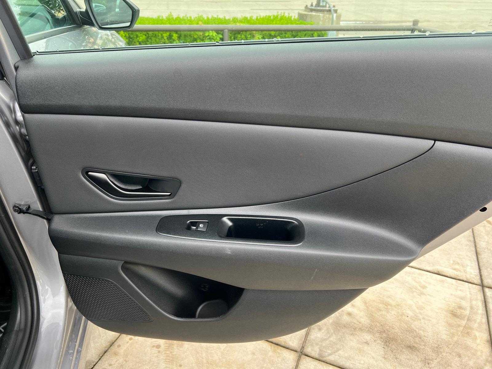 2026 Hyundai Elantra SEL Sport - Photo 9
