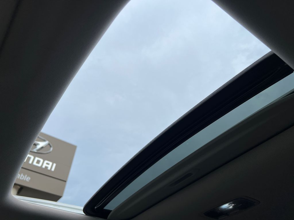 2025 Hyundai Tucson SEL Convenience - Photo 20