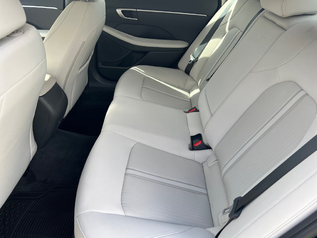 2025 Hyundai Sonata SEL - Photo 15