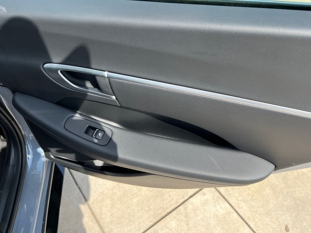 2026 Hyundai Sonata SEL - Photo 8
