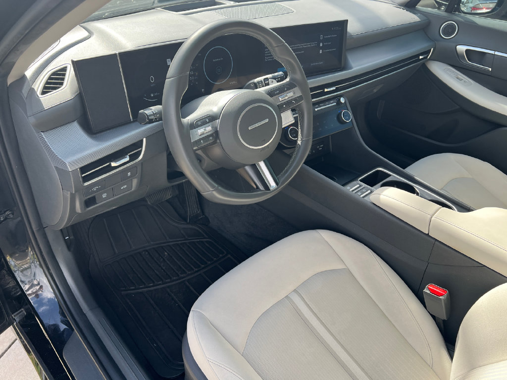 2025 Hyundai Sonata SEL - Photo 18
